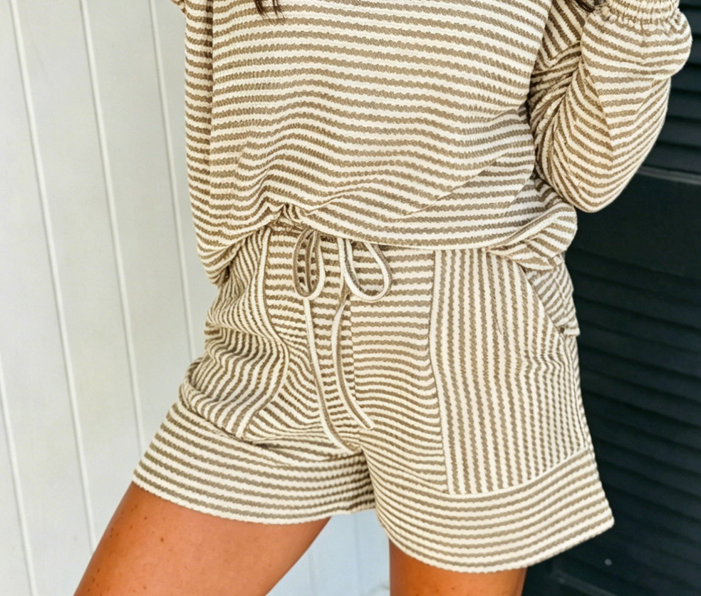 Brown Stripe Textured Set