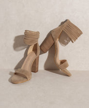 Load image into Gallery viewer, Blair - Thick Ankle Strap Block Heel