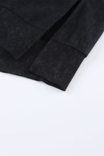 Load image into Gallery viewer, Washed Oversized Sweatshirt