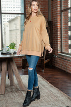 Load image into Gallery viewer, Washed Oversized Sweatshirt