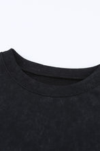 Load image into Gallery viewer, Washed Oversized Sweatshirt