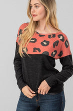Load image into Gallery viewer, Leopard Block Sweatshirt