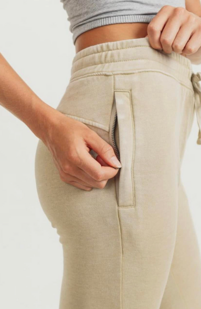 Skinny Fleece Joggers with Zippered Pockets