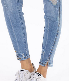 Light Button Up Distressed Kancan Jean